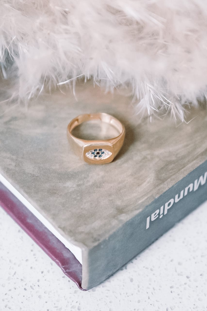 Protection Chevalier Ring