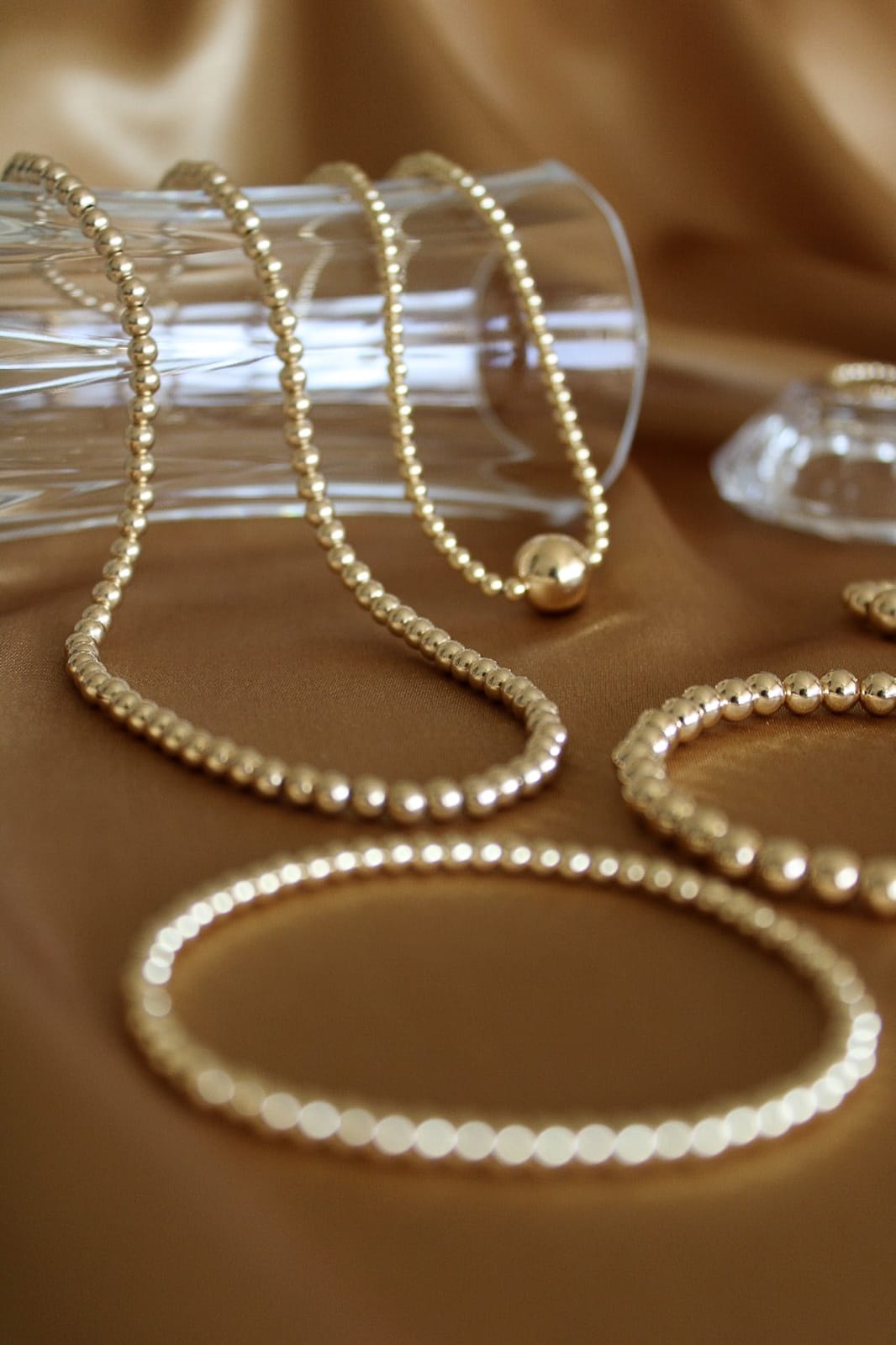 Collar Ball 4mm oro 14k