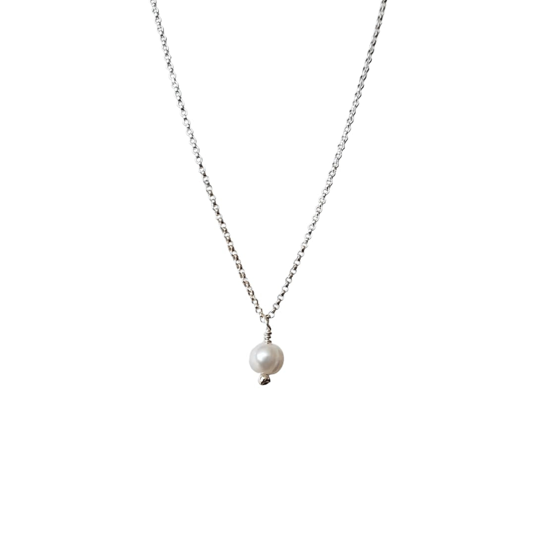 Mini Pearl Silver Necklace