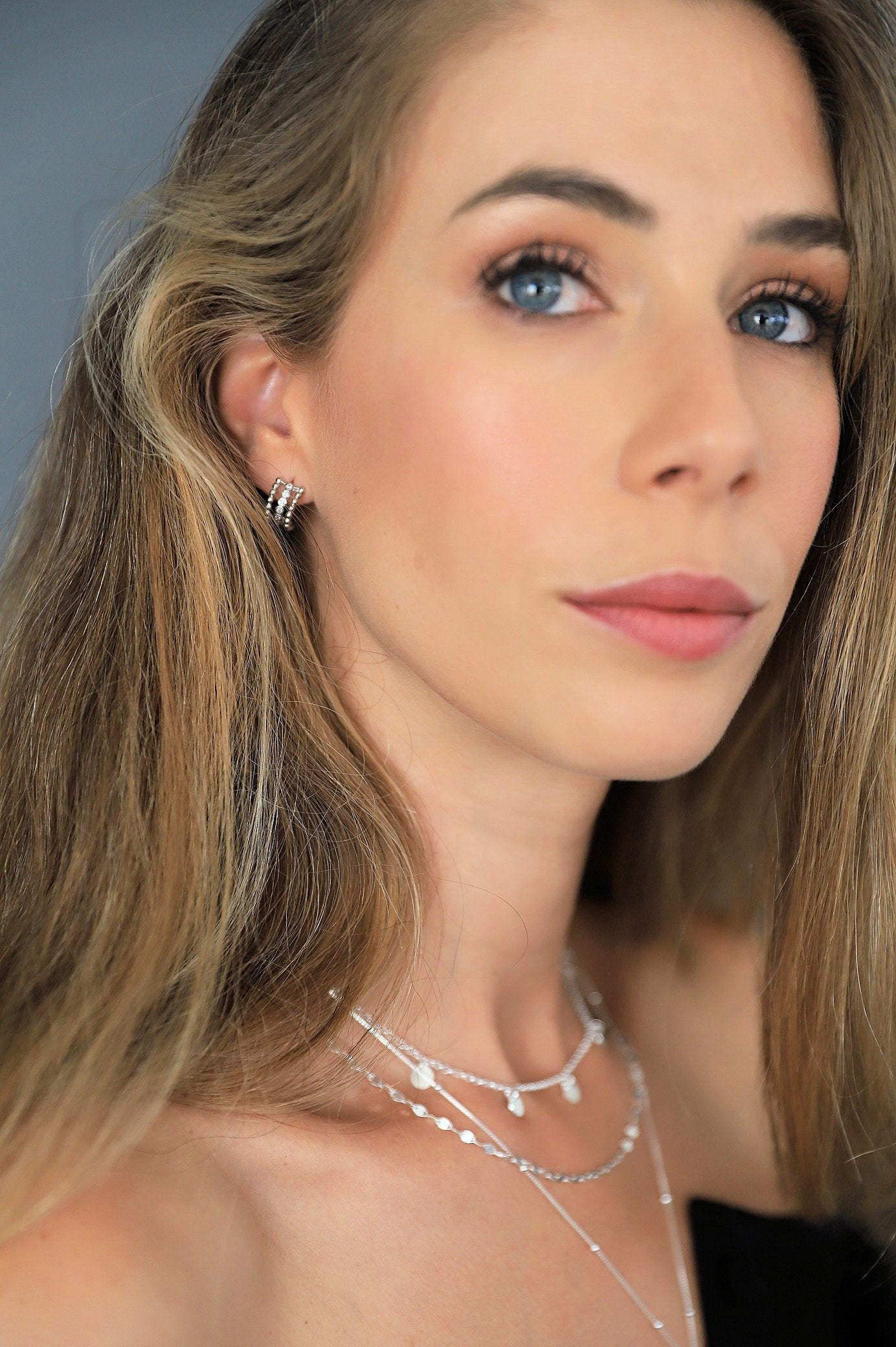 Zoe Silver Hoops