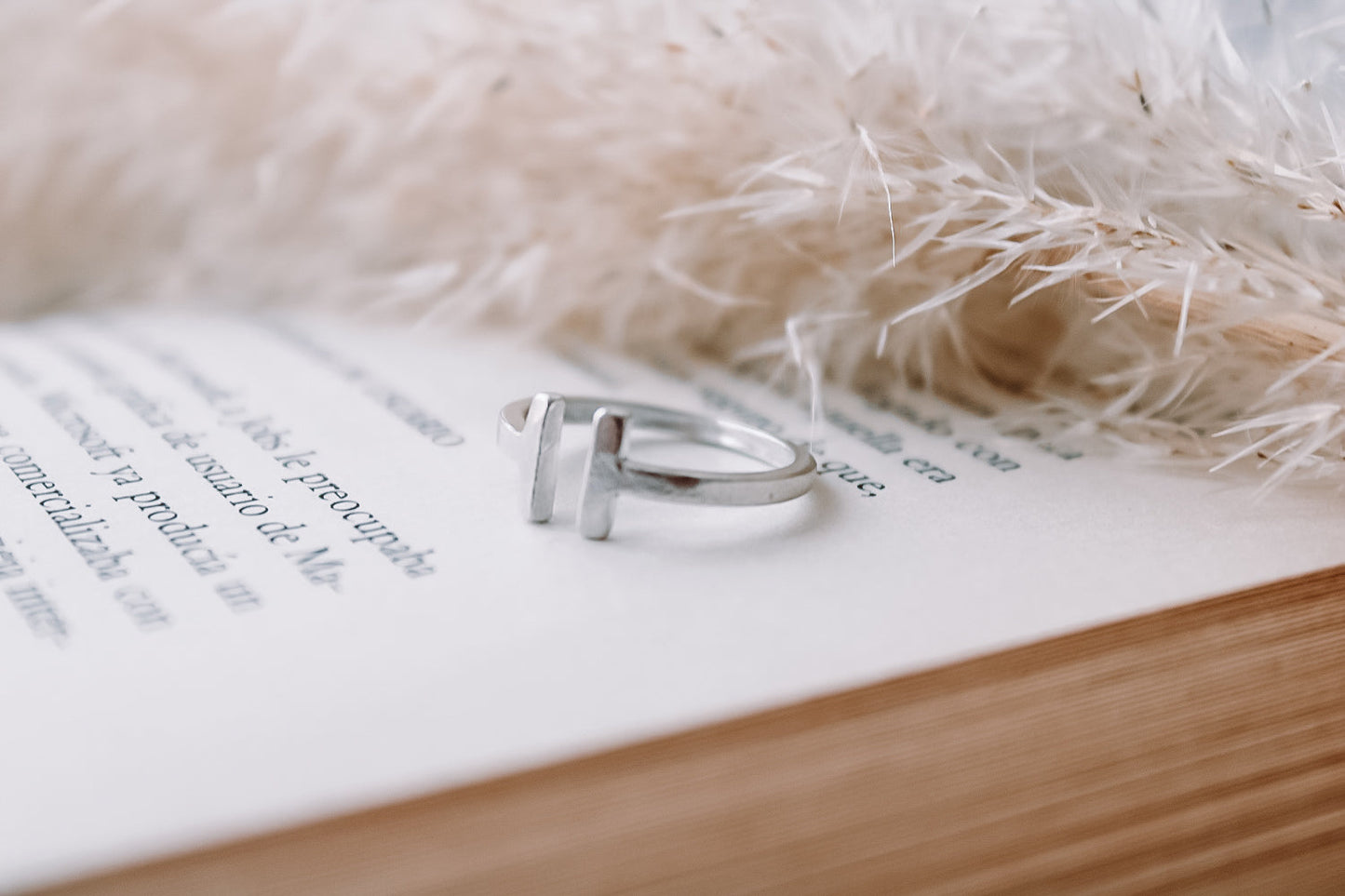 madonna ring
