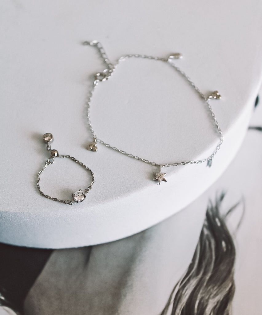 Deli Charms Silver Bracelet