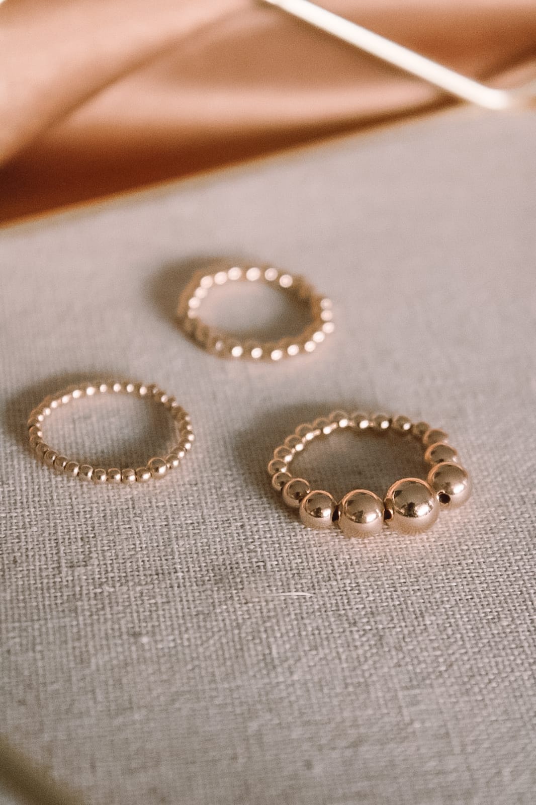 Ball ring 2mm gold 14k